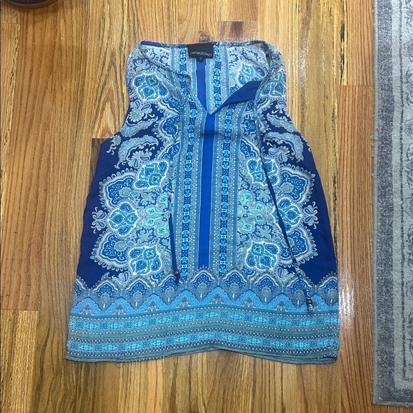 Cynthia Rowley Tops - Cynthia Rowley Blue and White Paisley Top